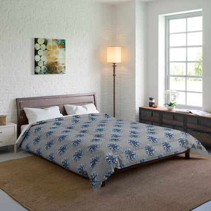 Light Gray Cozy Comforter Blanket with Striped Floral Design